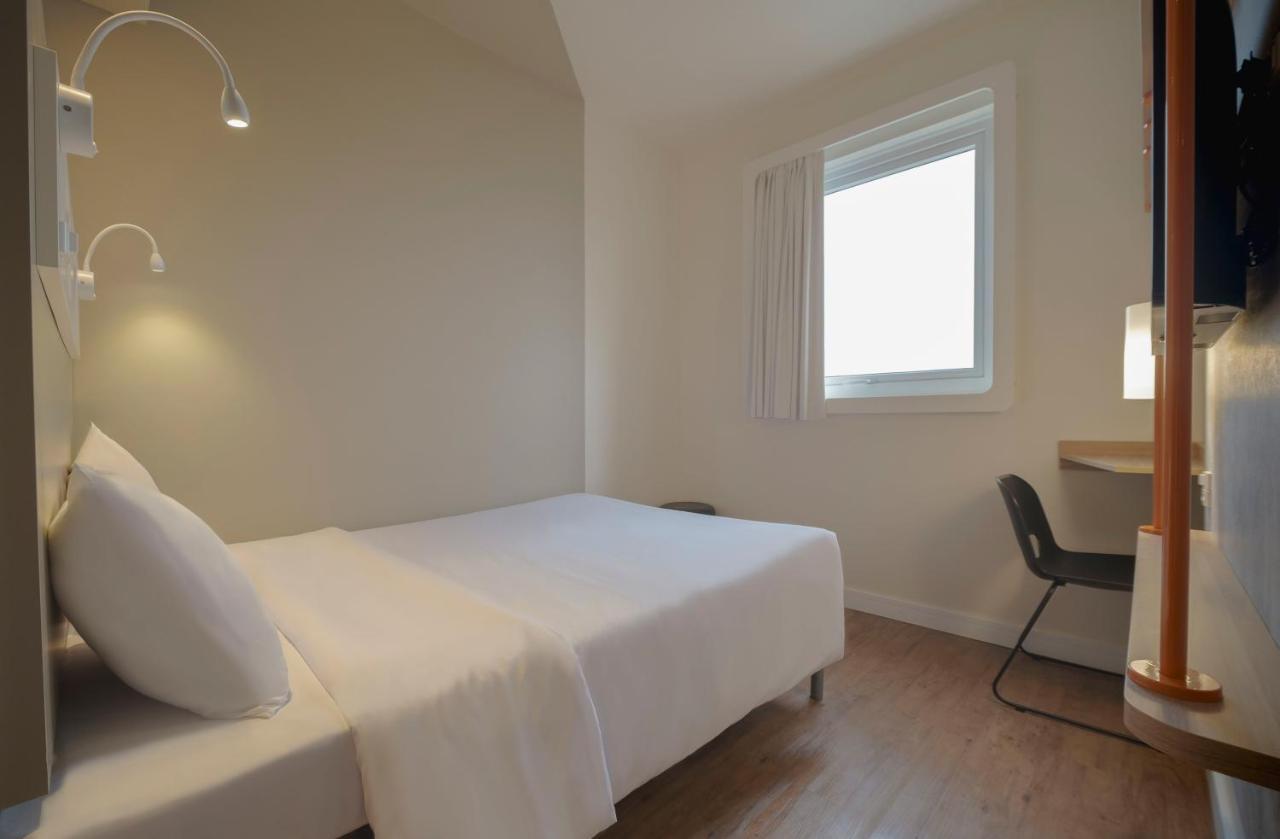 Ibis Budget Farroupilha Bagian luar foto