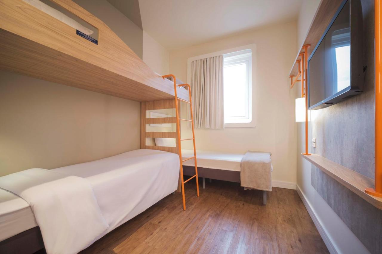 Ibis Budget Farroupilha Bagian luar foto